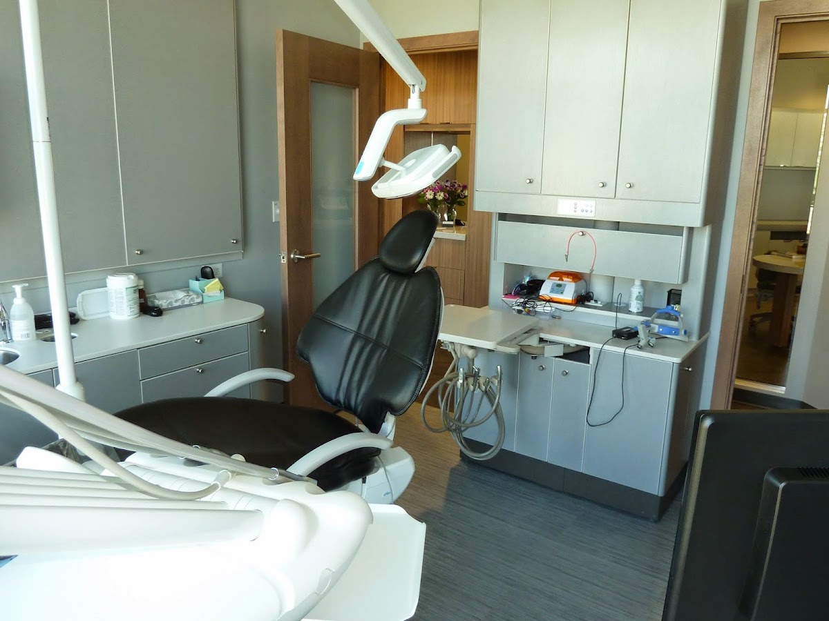 Chaparral Valley Dental dental clinic in Calgary - Photo 10