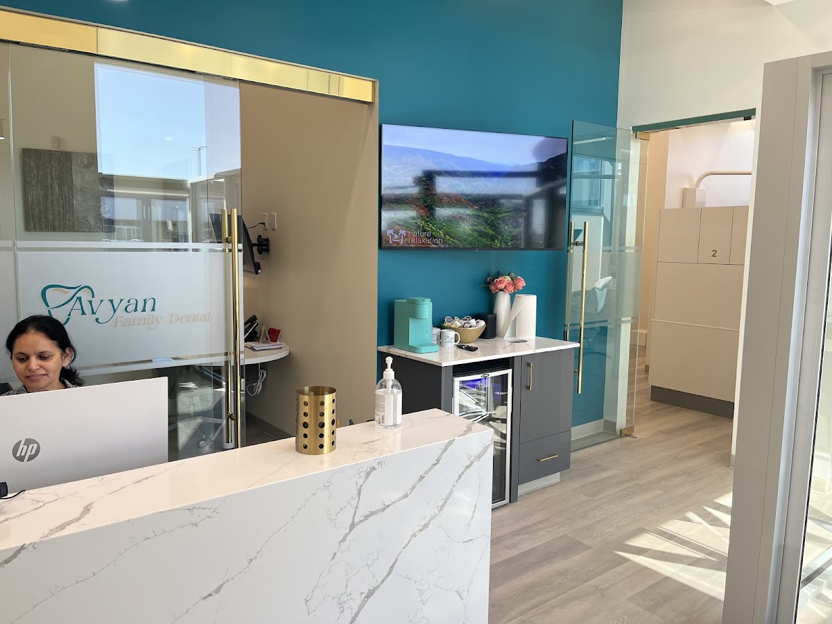 Avyan Family Dental dental clinic in Calgary - Photo 3