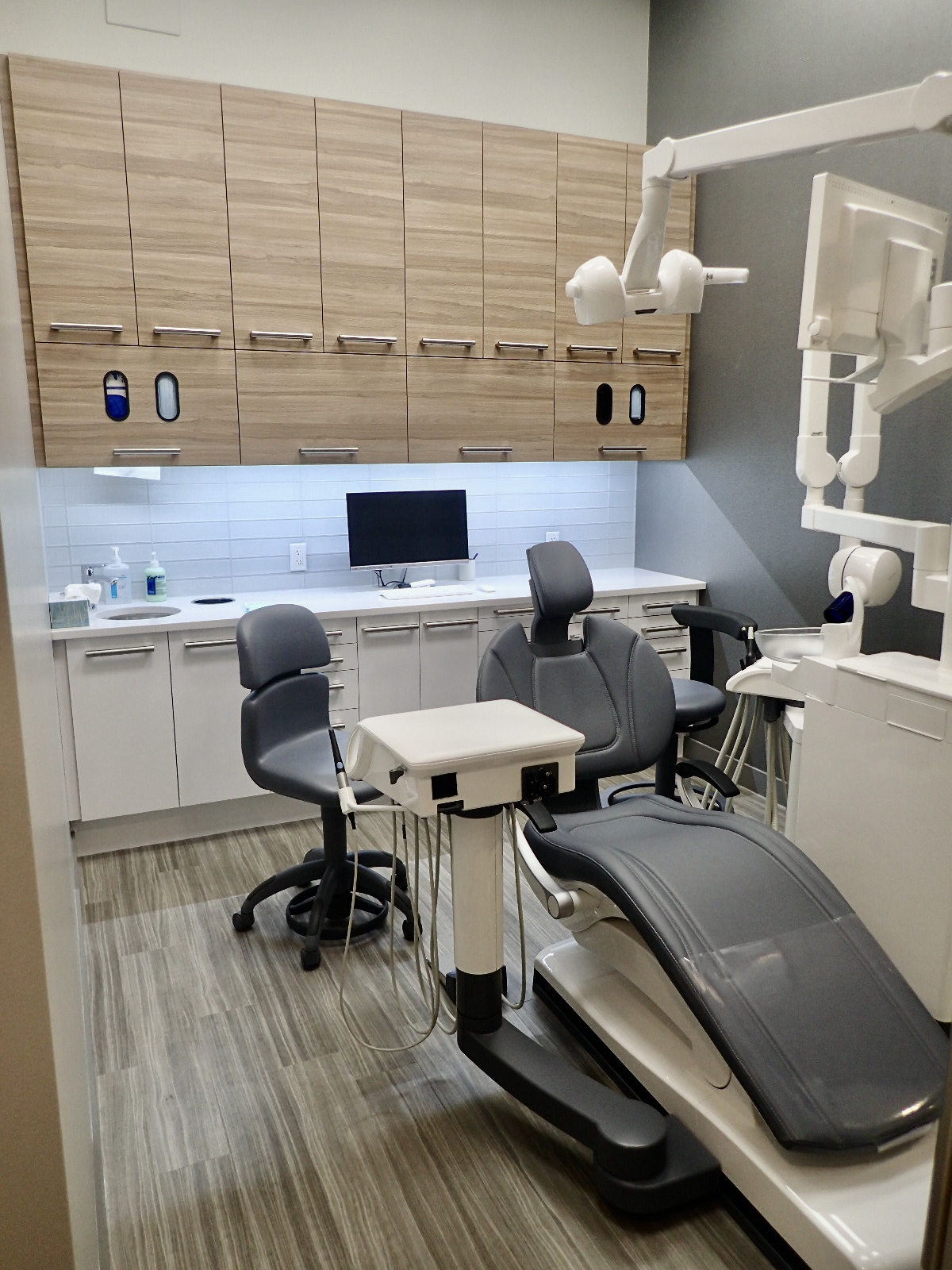 Sage Hill Dental Clinic NW Calgary dental clinic in Calgary - Photo 2