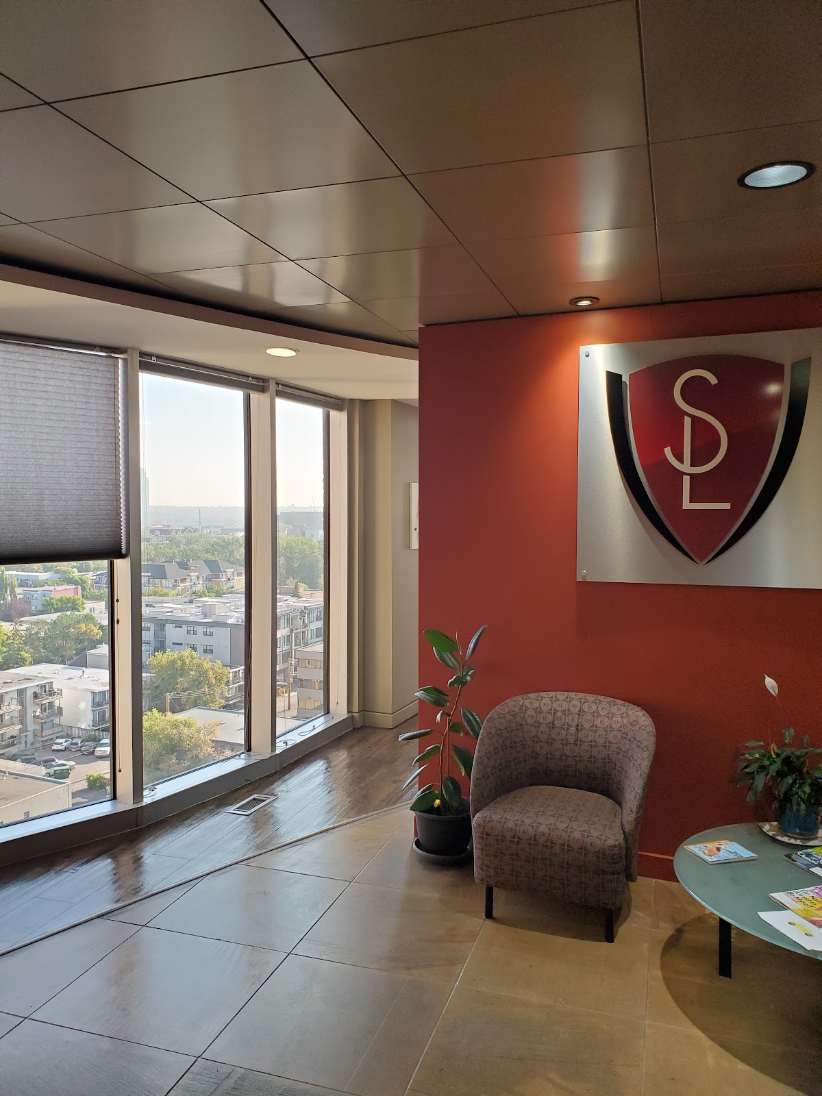 SL Dental Centre dental clinic in Calgary - Photo 2