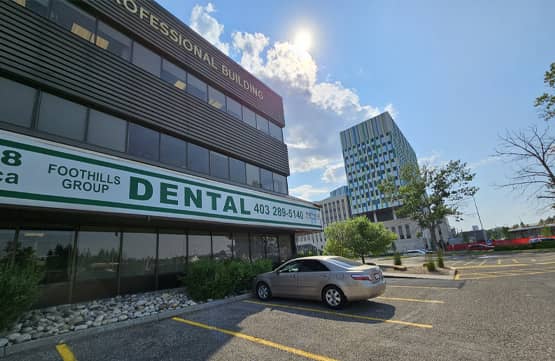 Foothills Dental Group NW Calgary dental clinic in Calgary - Photo 2