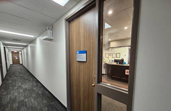 Foothills Dental Group NW Calgary dental clinic in Calgary - Photo 6