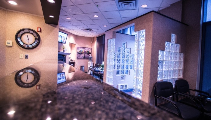 South Trail Crossing Dental dental clinic in Calgary - Photo 6