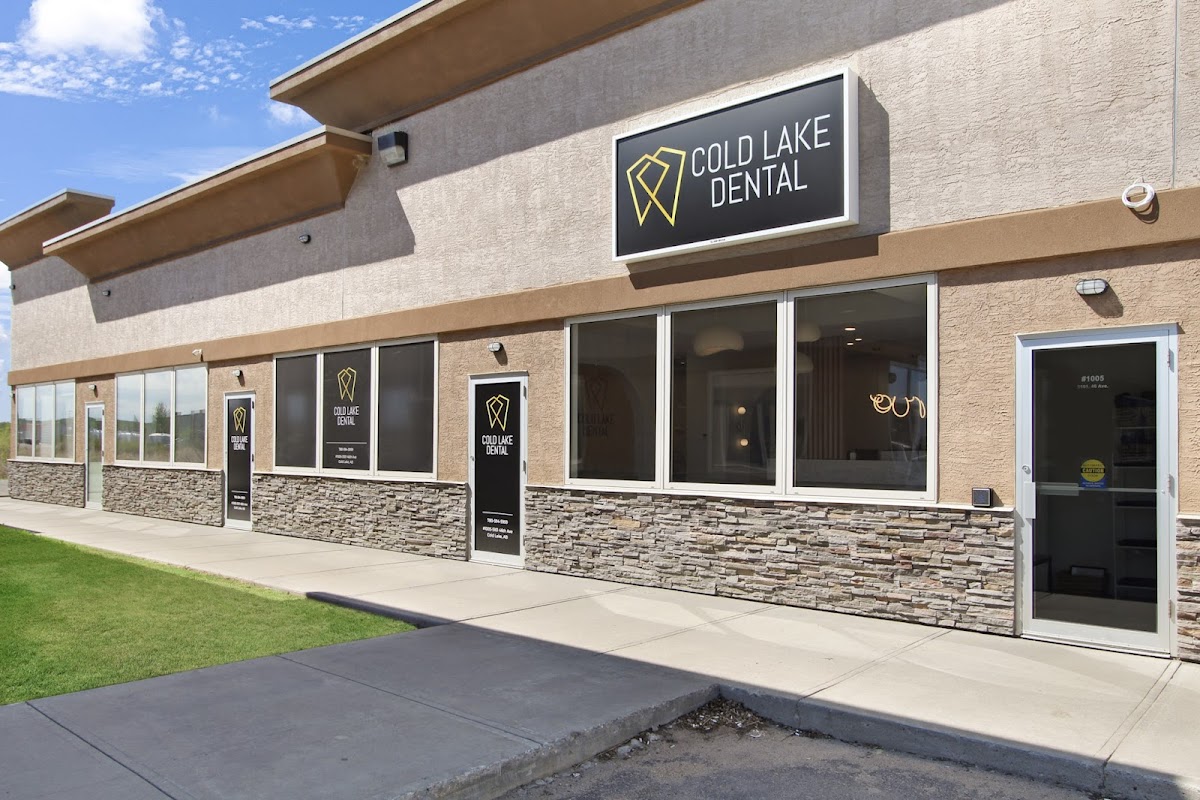 Cold Lake Dental dental clinic in Cold Lake - Photo 2