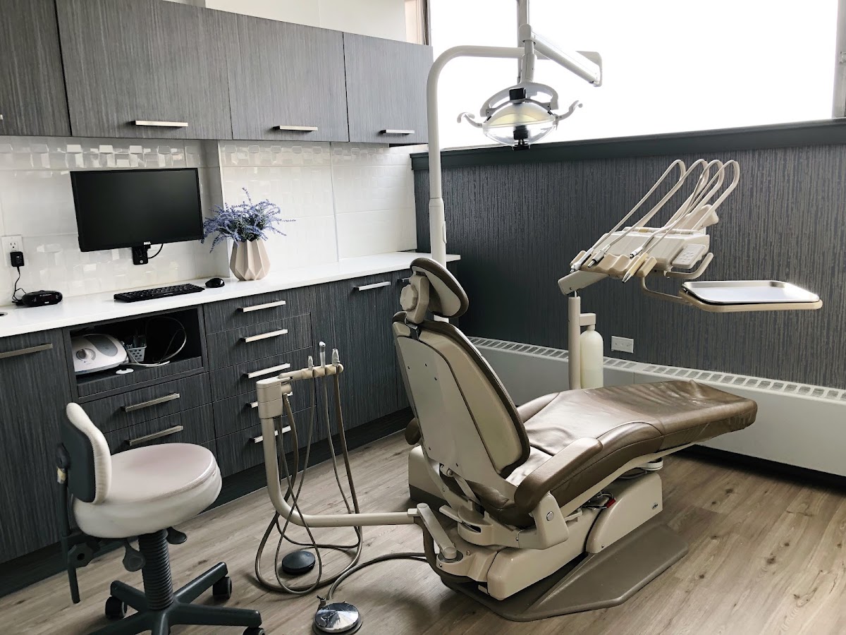 Rideau Dental on 4th St dental clinic in Calgary - Photo 10