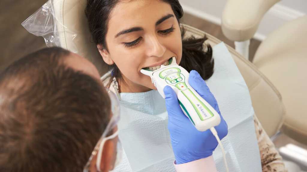 Dr. Curtis Westersund - Dentalife - Dentist Downtown Calgary dental clinic in Calgary - Photo 3