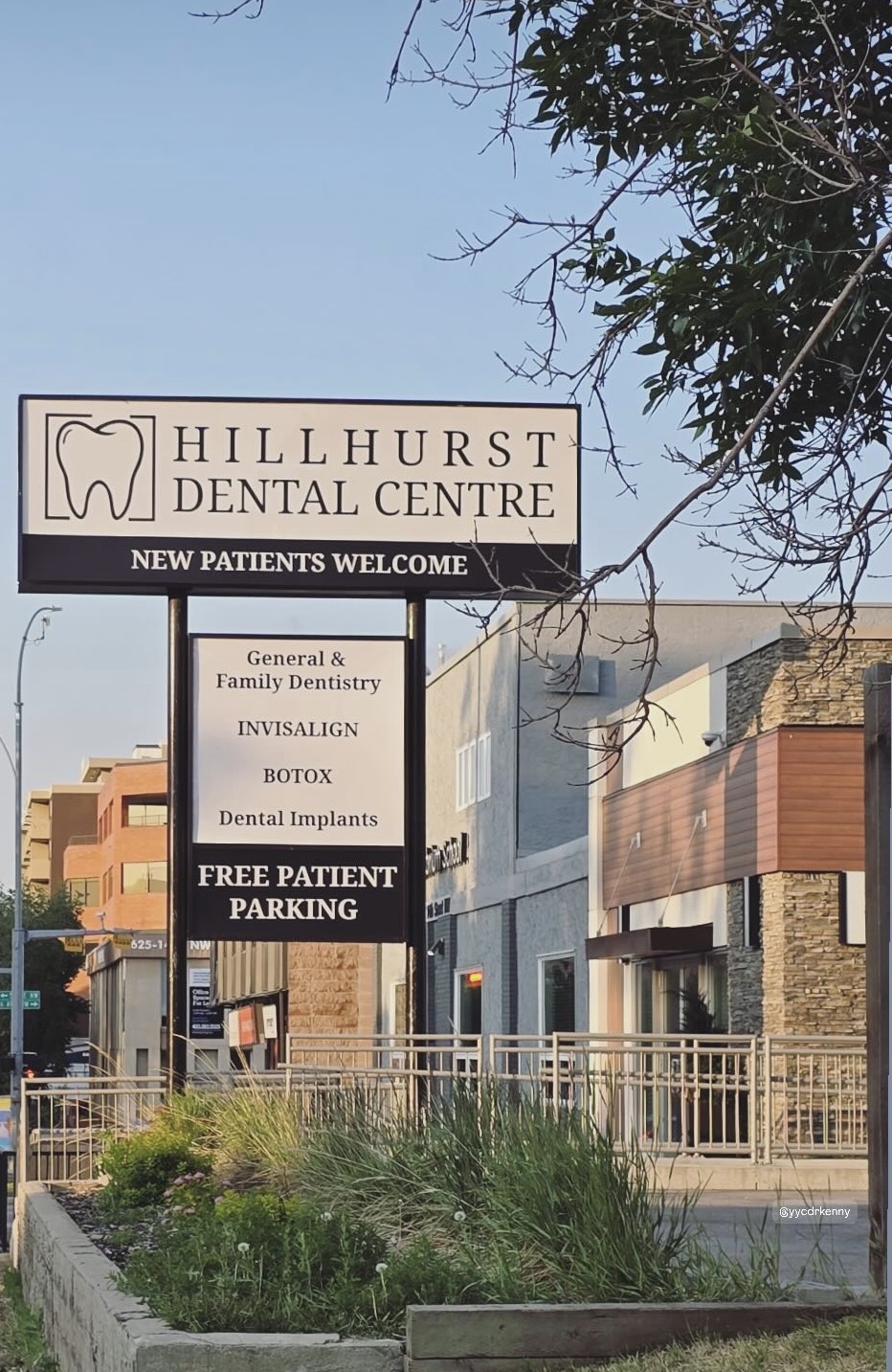 Hillhurst Dental Centre dental clinic in Calgary - Photo 1