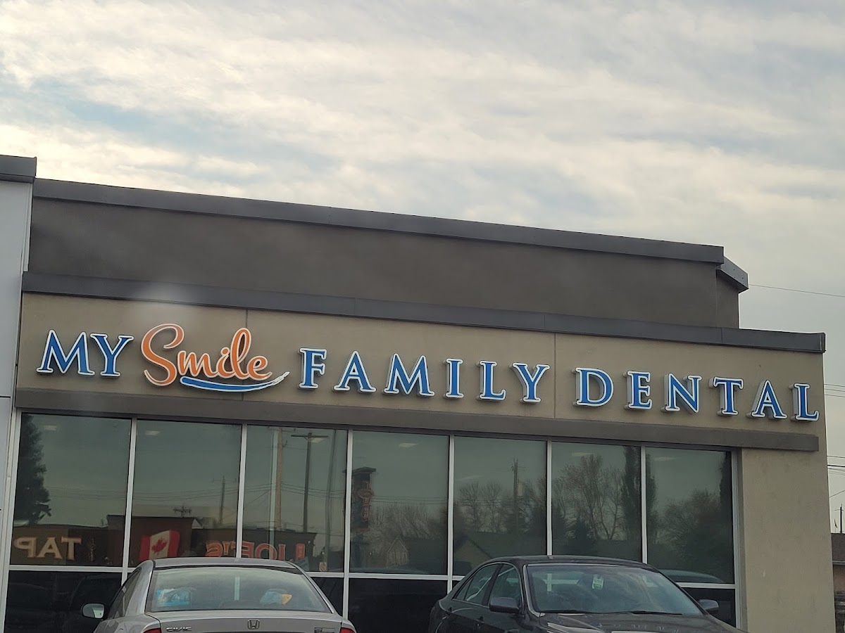 My Smile Family Dental dental clinic in Edmonton - Photo 2