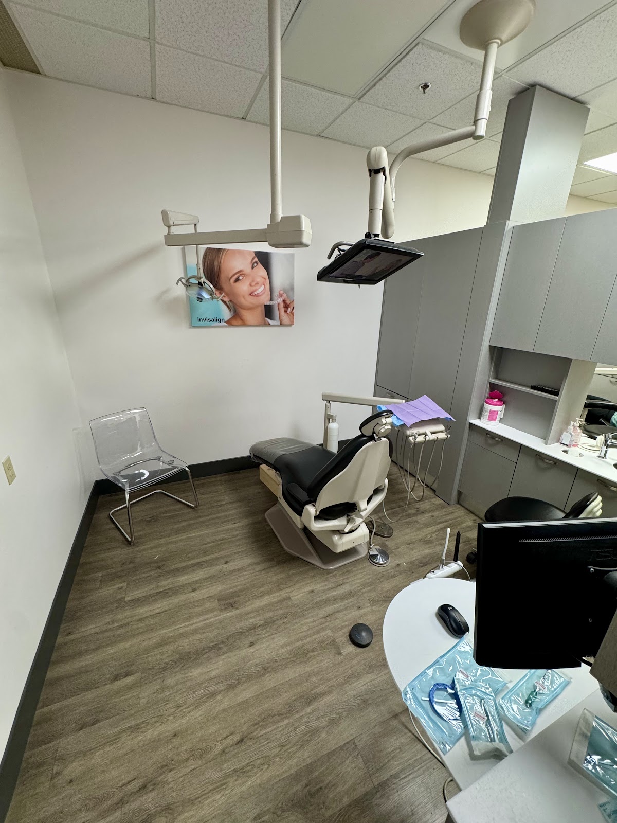 Bridgeland Dental Care dental clinic in Calgary - Photo 8