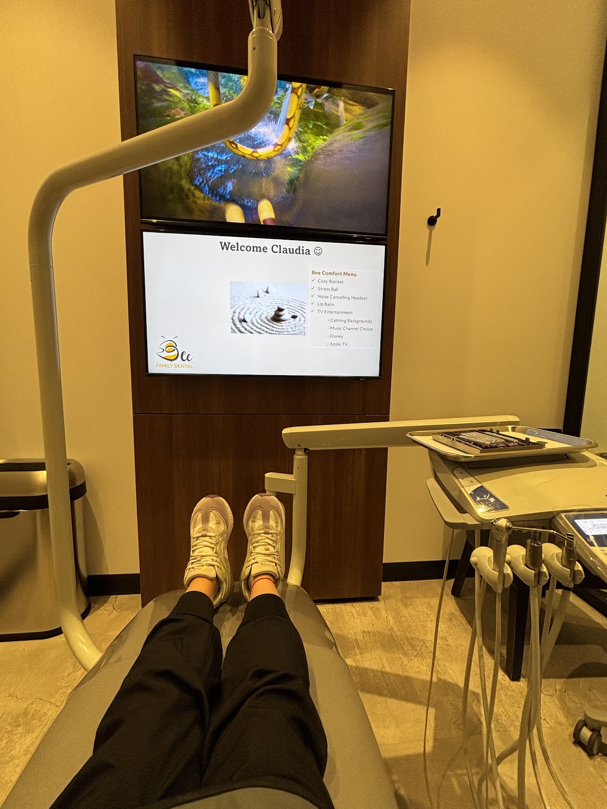 Bee Family Dental dental clinic in Calgary - Photo 6