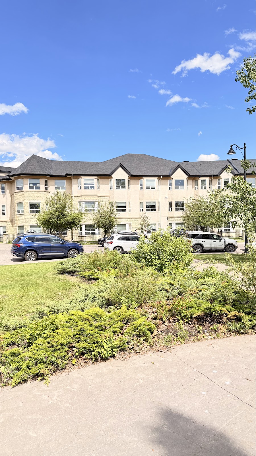 McKenzie Towne Family Dental dental clinic in Calgary - Photo 3