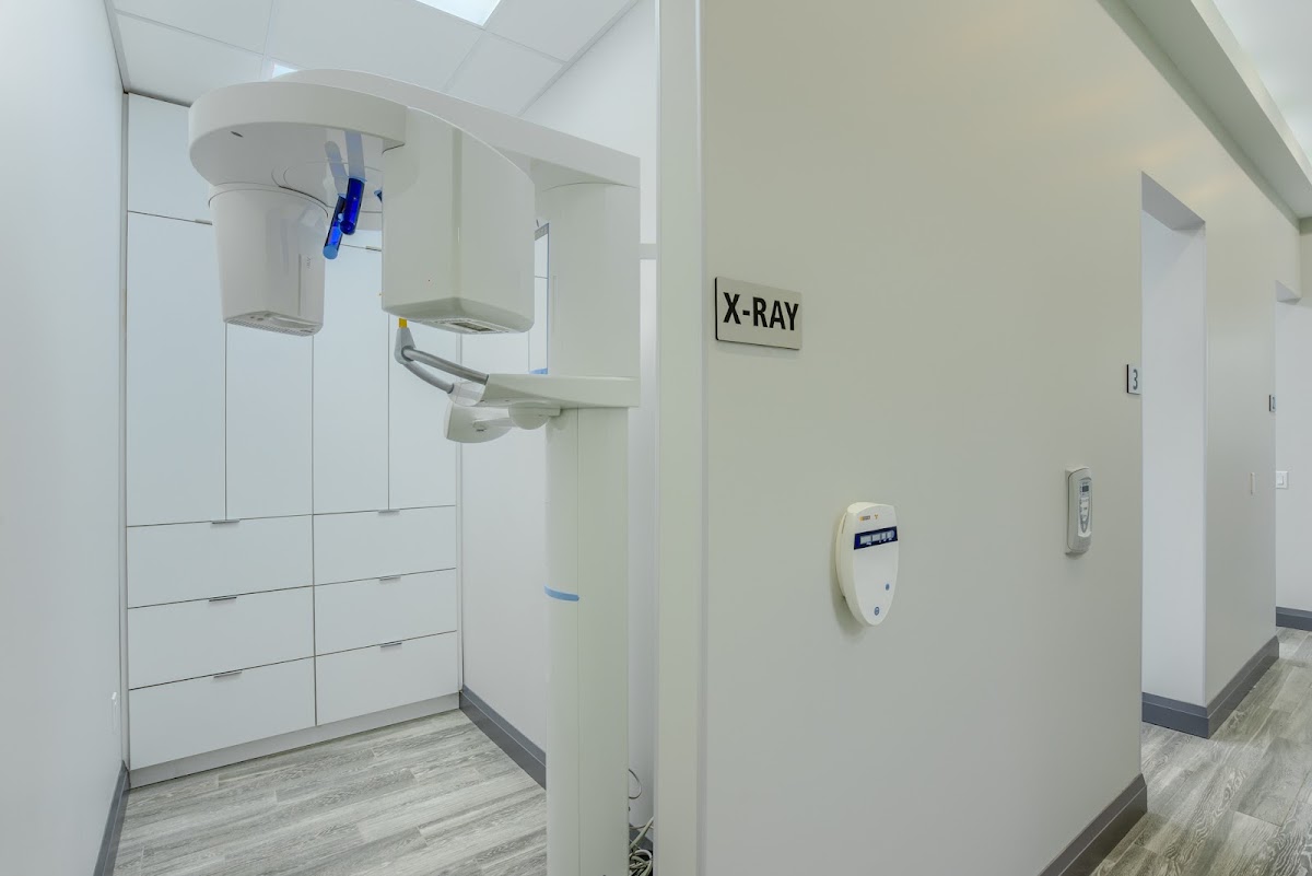Alpine Dental Brantford dental clinic in Brantford - Photo 8