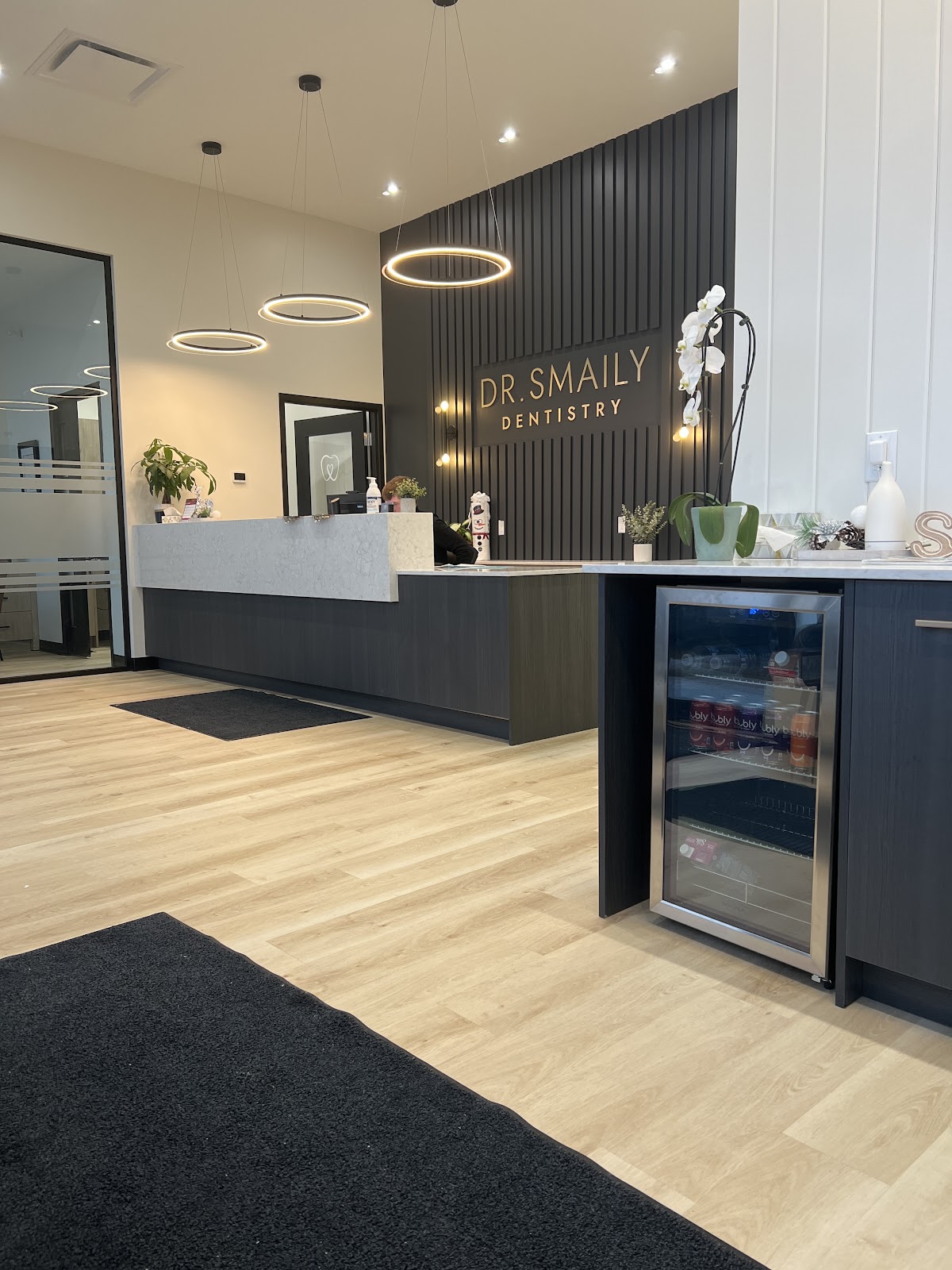 Dr. Smaily Dentistry dental clinic in Brant - Photo 6