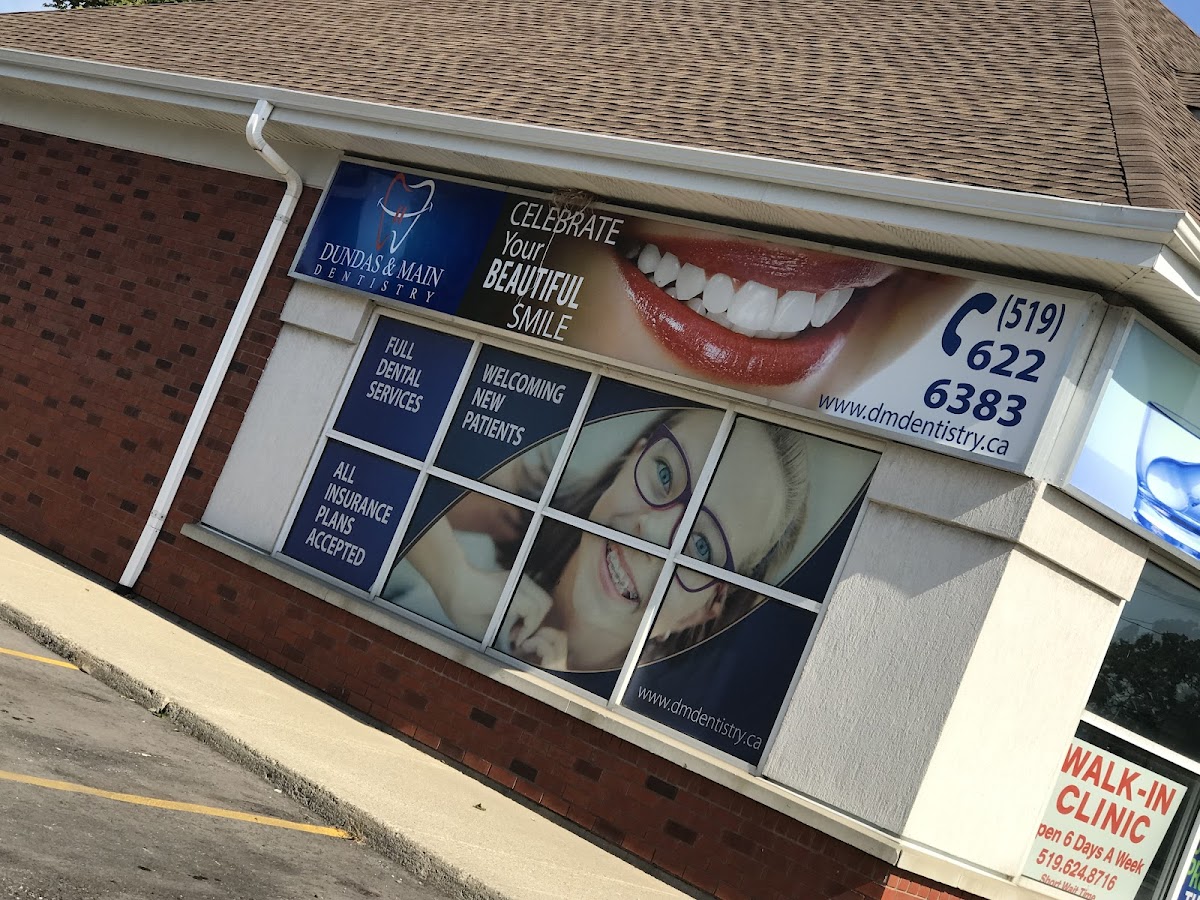 Dundas & Main Dentistry dental clinic in Cambridge - Photo 1