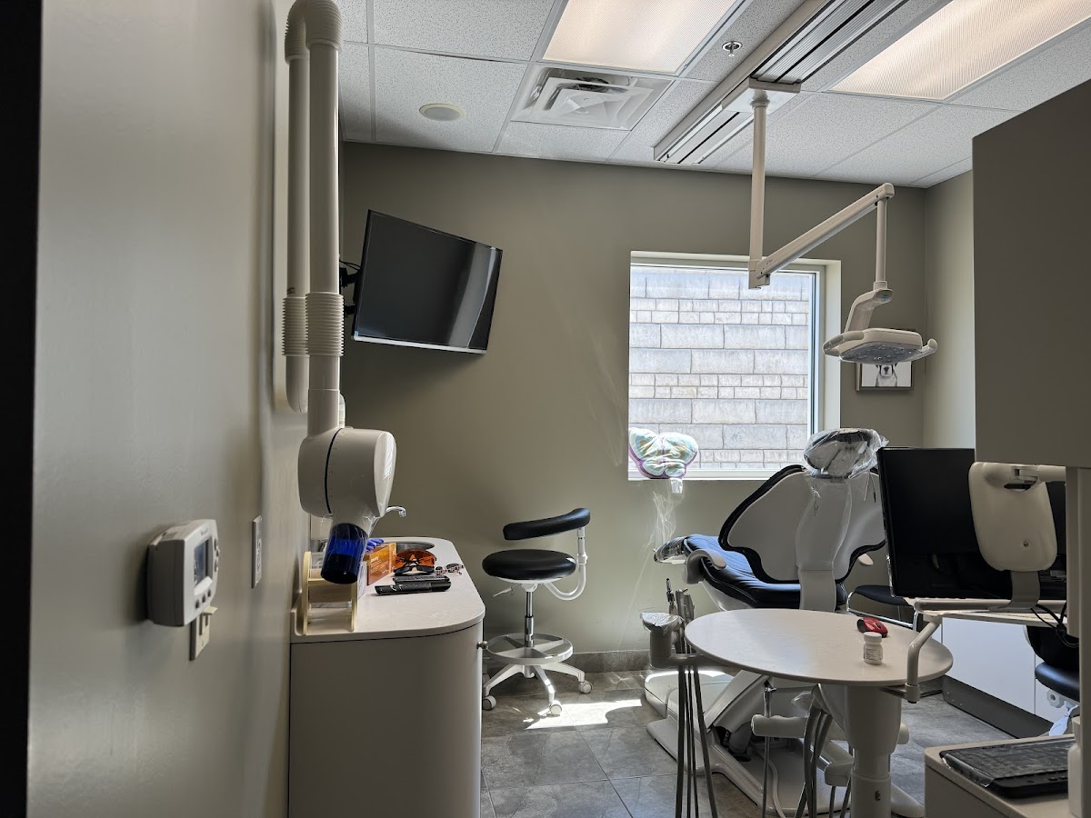 Hillside Dental Care dental clinic in Cambridge - Photo 6