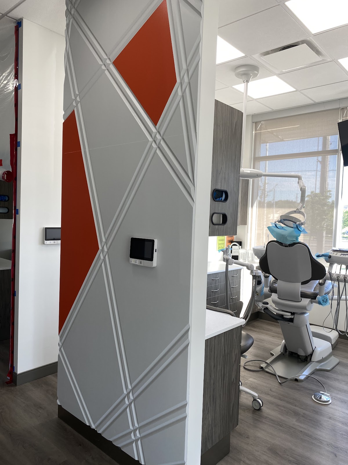 Dental Corner Paisley dental clinic in Guelph - Photo 8