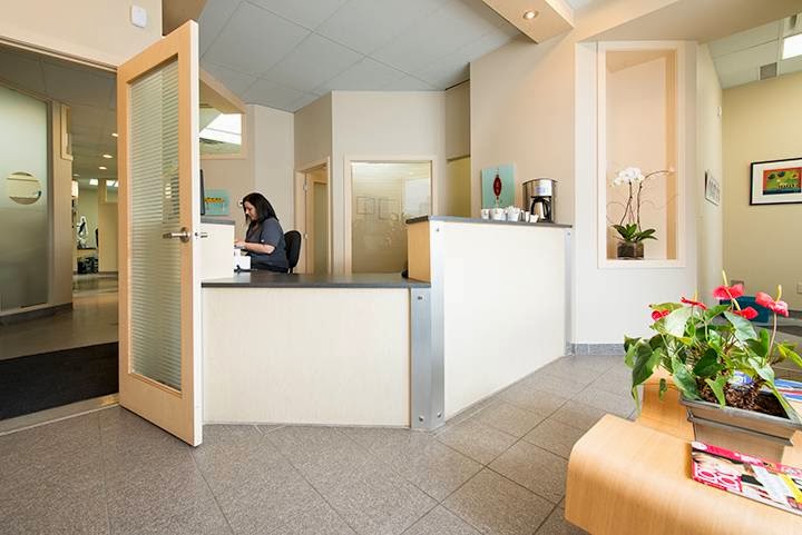 Park Lawn Dental - Etobicoke Dentist dental clinic in Etobicoke - Photo 2