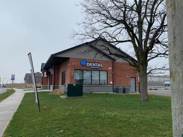 Rymal Family Dental Hamilton dental clinic in Hamilton - Photo 1