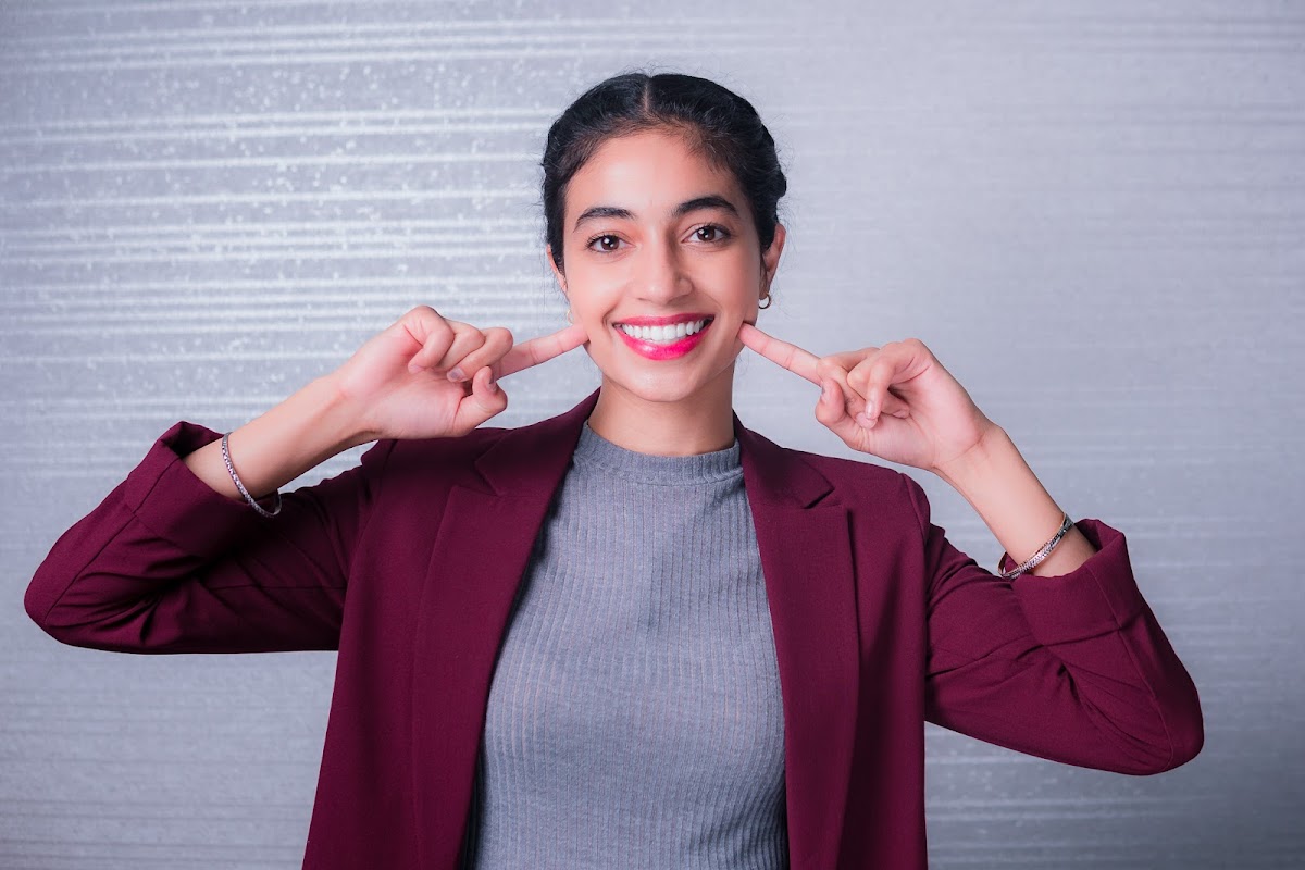 Dr. Savita Chaudhry dental clinic in Etobicoke - Photo 7