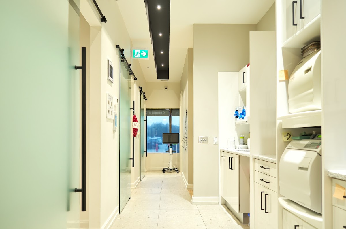 West Humber Dentistry dental clinic in Etobicoke - Photo 3