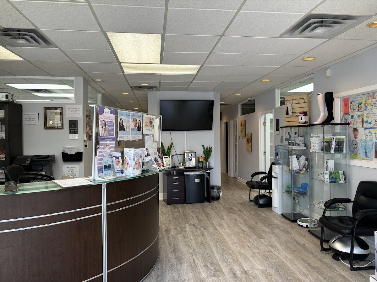 Saranya Dental dental clinic in Etobicoke - Photo 2