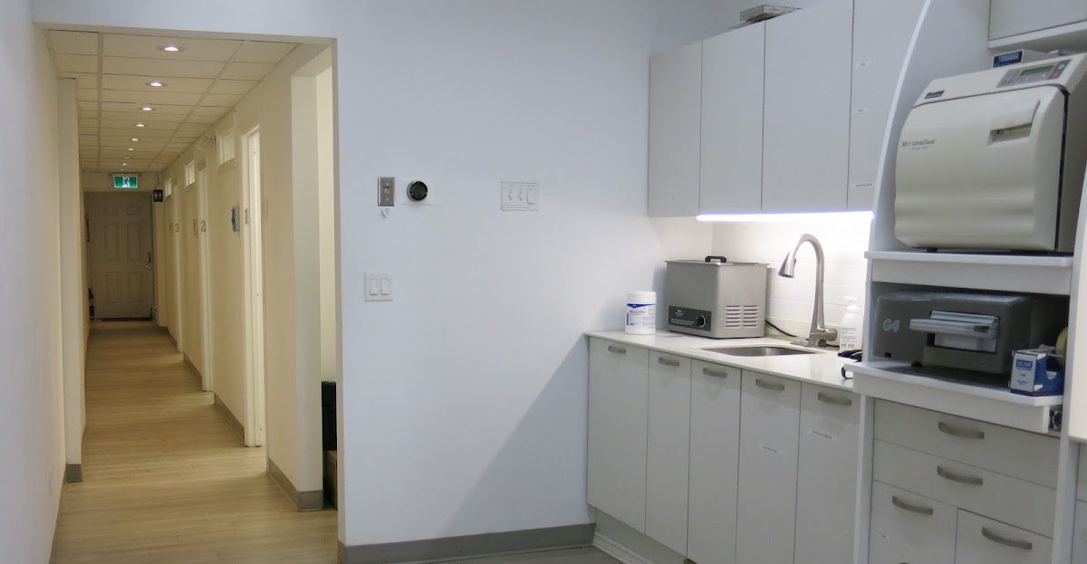 Your Dental Office dental clinic in Old Toronto - Photo 3