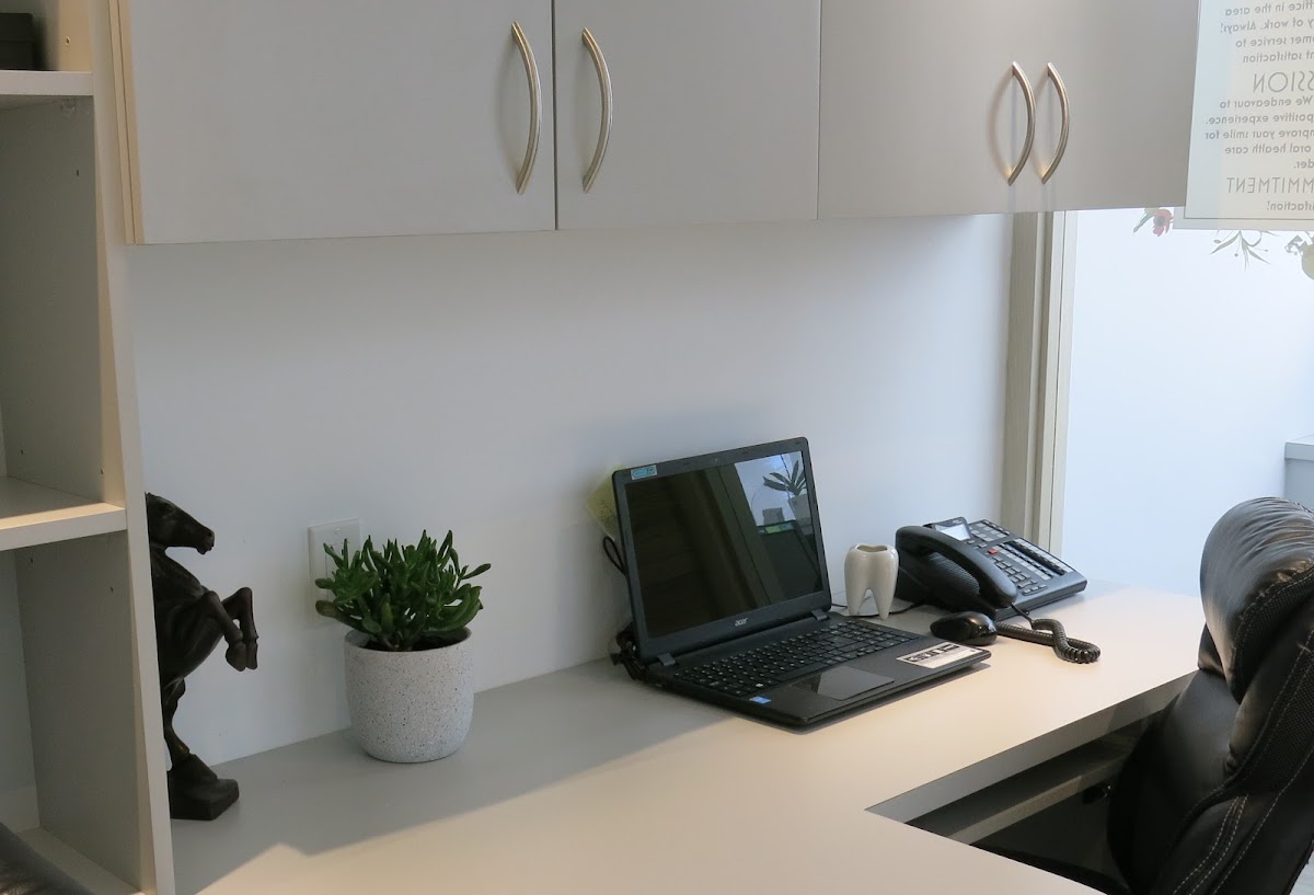 Your Dental Office dental clinic in Old Toronto - Photo 6