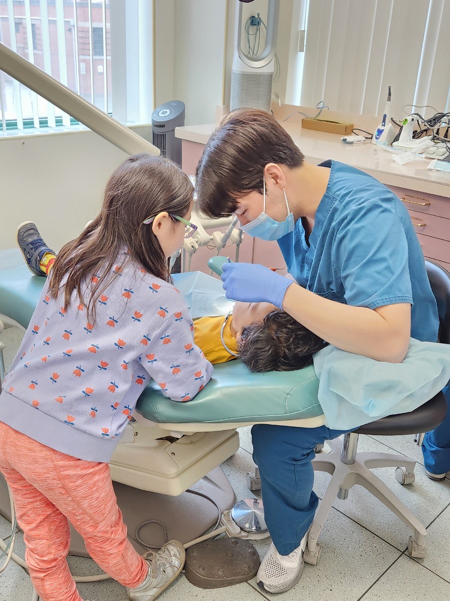 Team Roncesvalles Dentistry | Dental Surgery and Sedation Centre dental clinic in Old Toronto - Photo 2