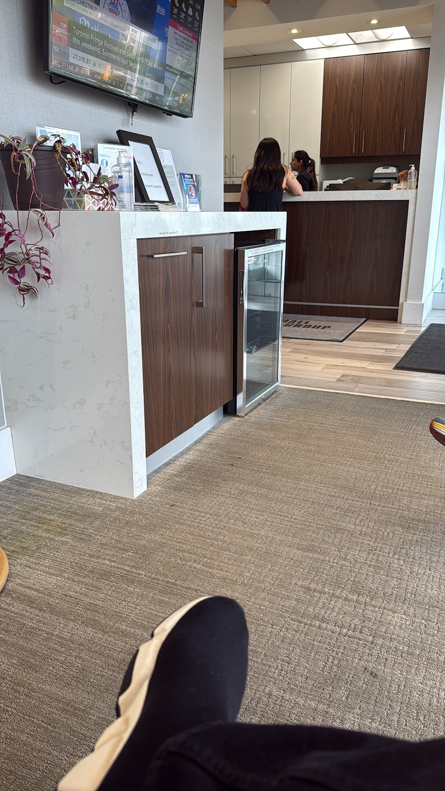 West Mall Dental Group dental clinic in Etobicoke - Photo 7