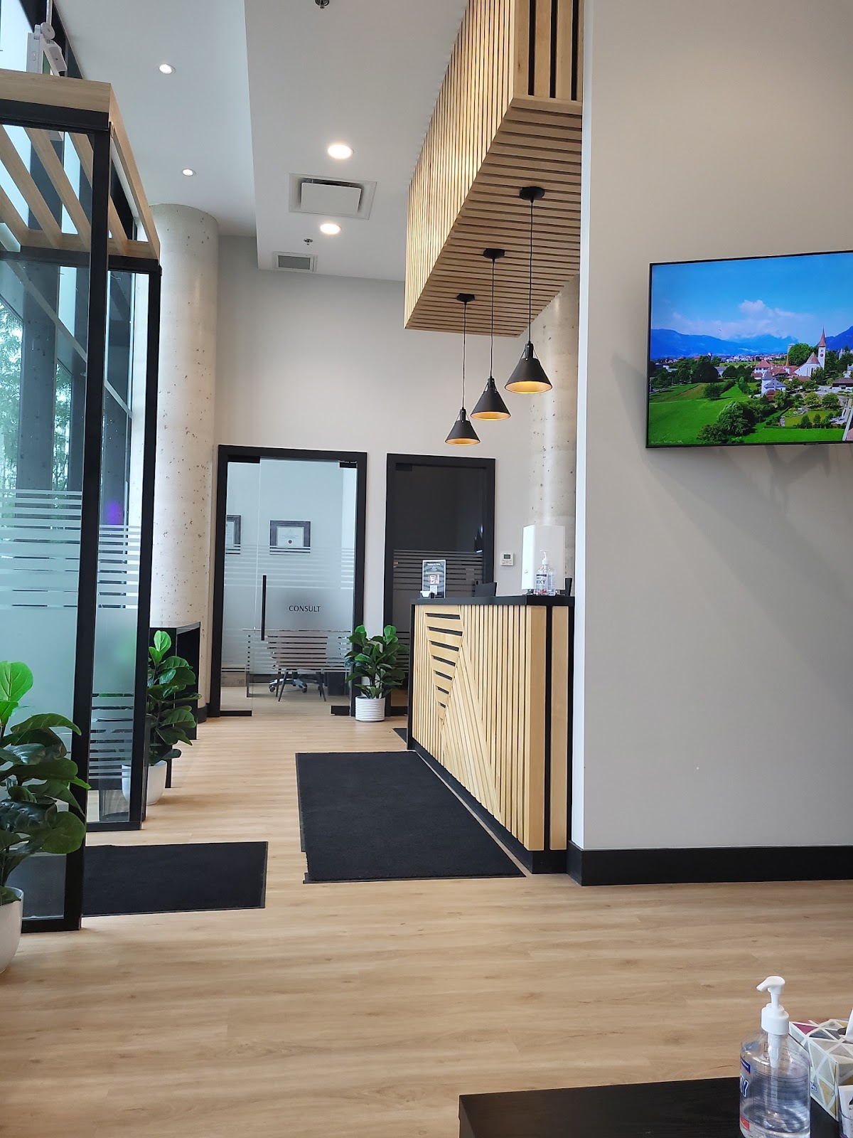 Kailash Dentistry Etobicoke dental clinic in Etobicoke - Photo 3
