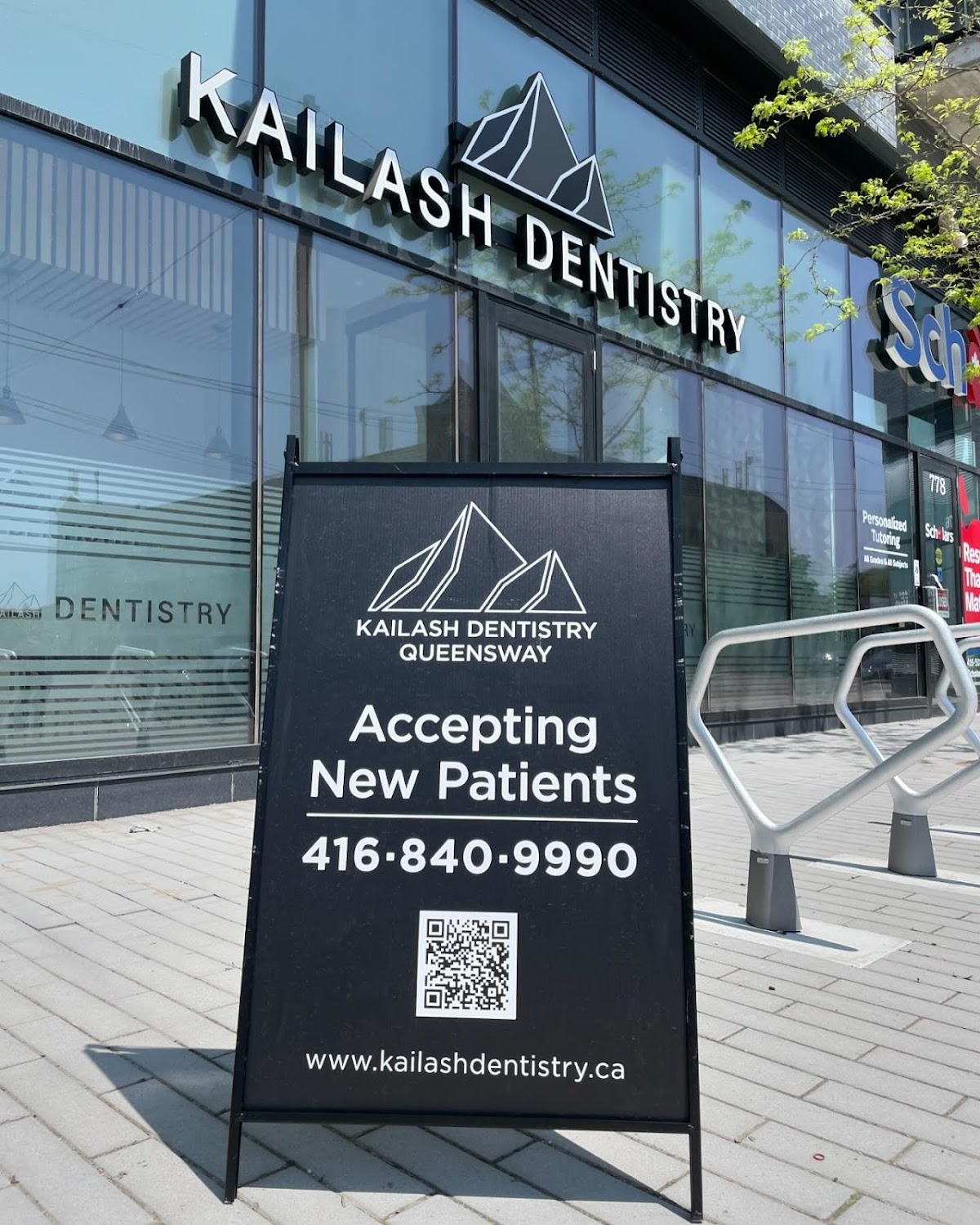 Kailash Dentistry Etobicoke dental clinic in Etobicoke - Photo 7