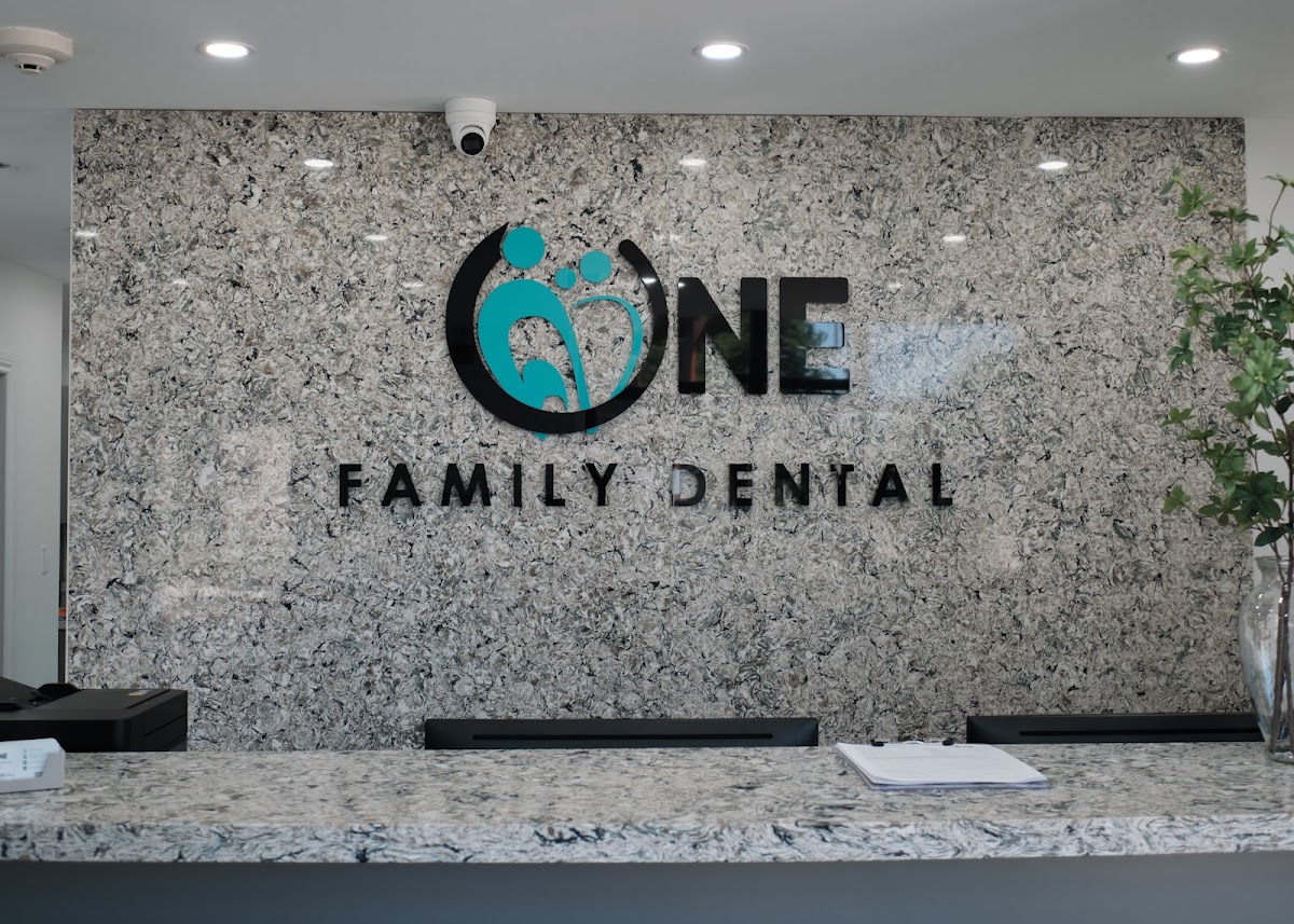 One Family Dental dental clinic in Burlington - Photo 3