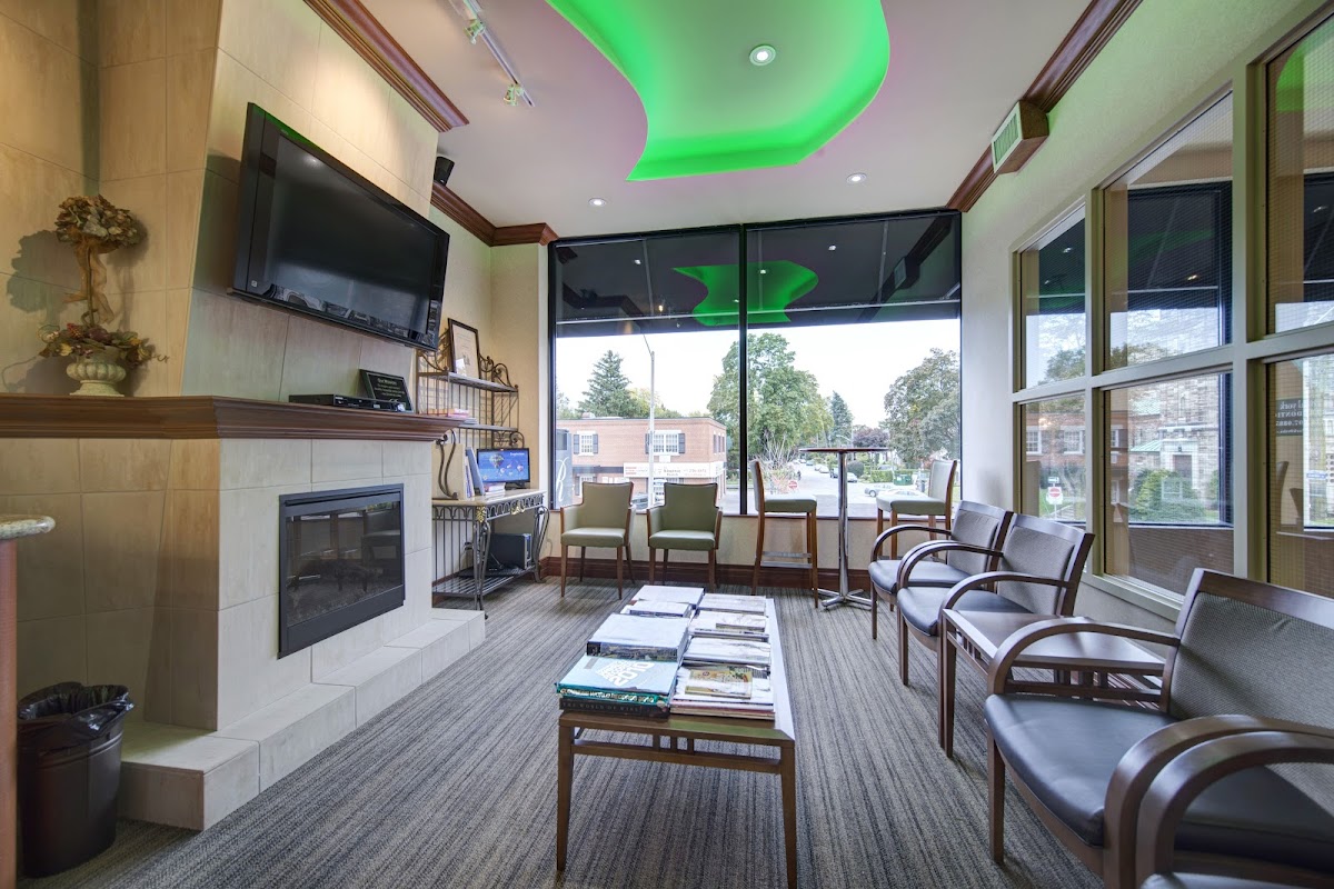 Royal York Dental dental clinic in Etobicoke - Photo 7