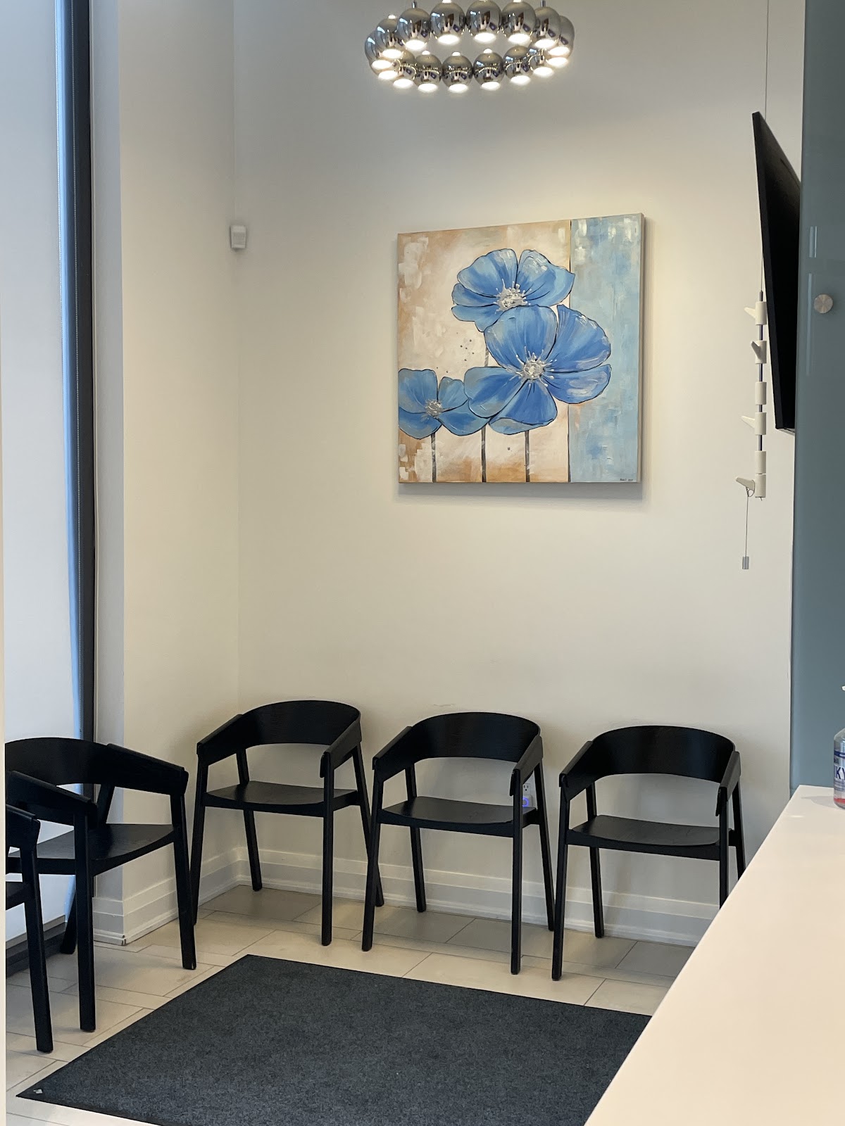 Mimico Creek Dental dental clinic in Etobicoke - Photo 10