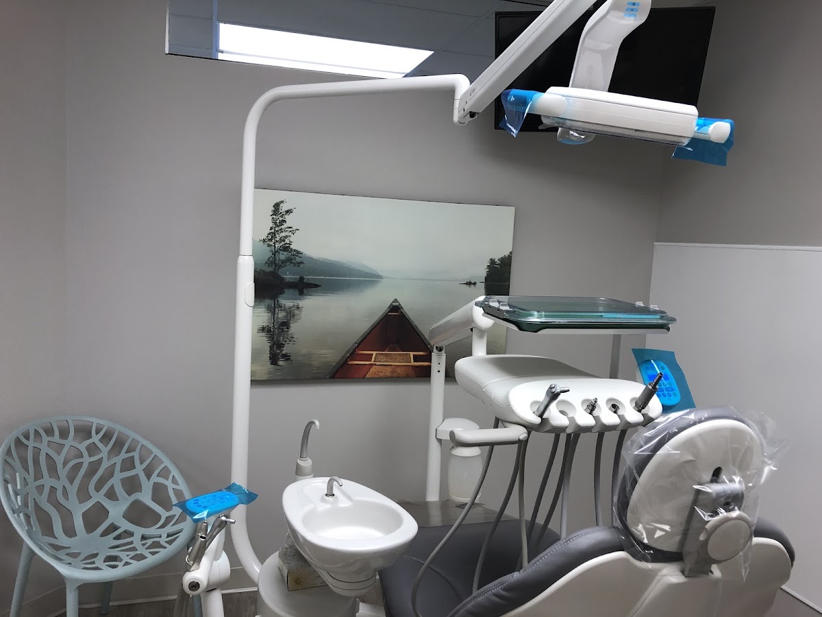 Dr. Suzanne Baptista Dentistry dental clinic in Old Toronto - Photo 5
