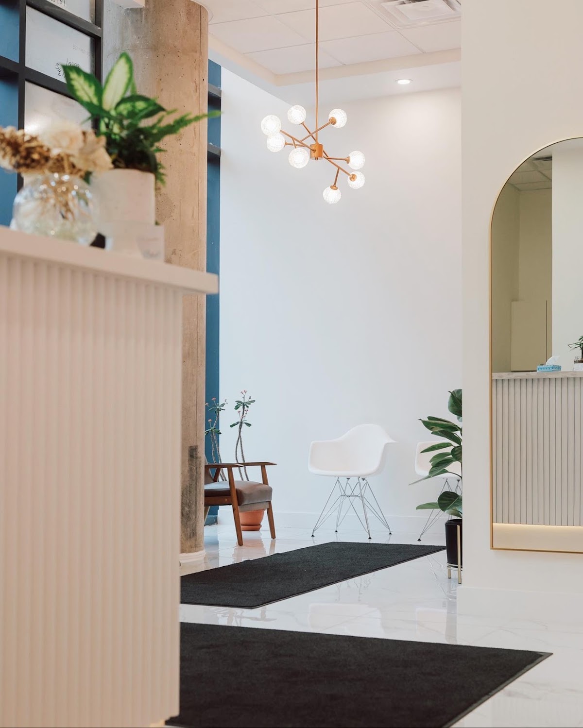 Palmerston Dental dental clinic in Old Toronto - Photo 1