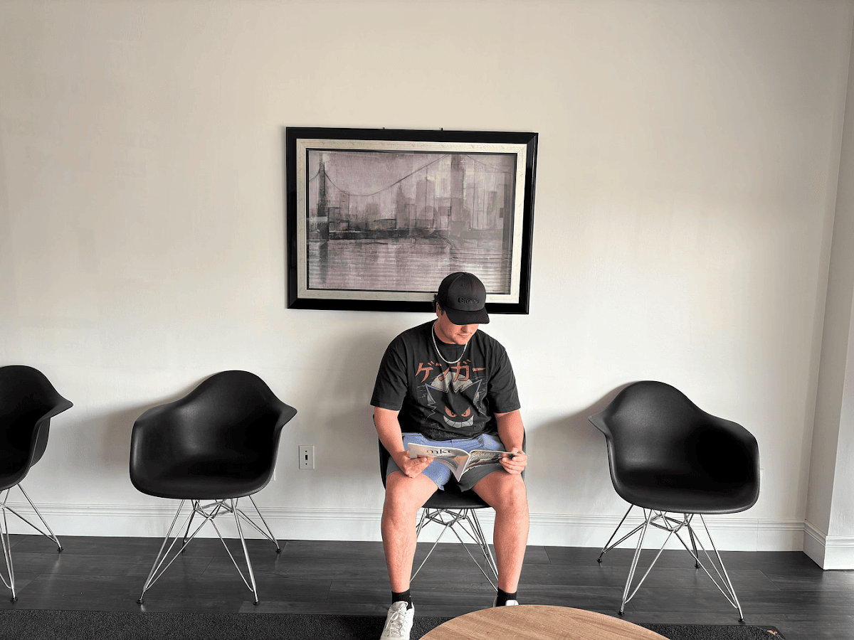 Houston Dental Office dental clinic in Burlington - Photo 9