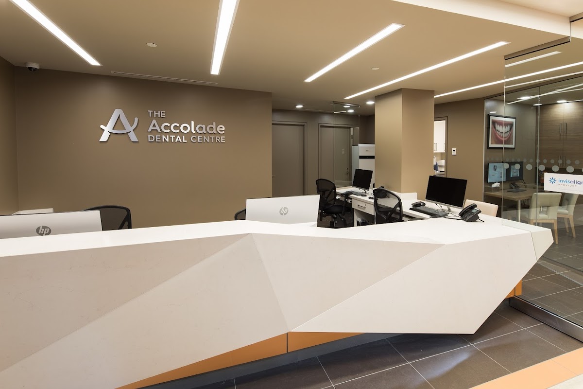 The Accolade Dental Centre dental clinic in Old Toronto - Photo 1
