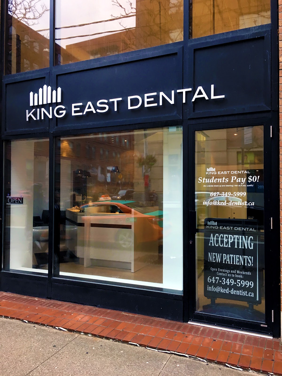 King East Dental dental clinic in Old Toronto - Photo 9