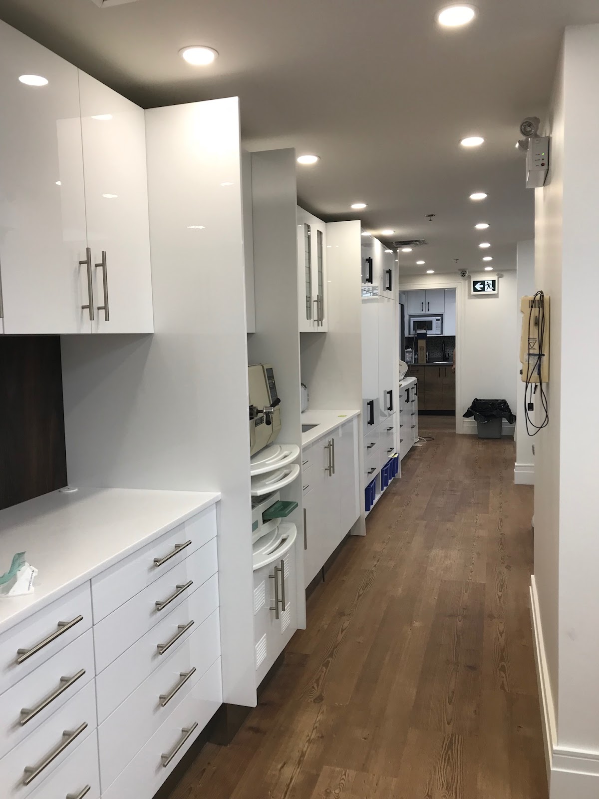Cabbagetown Dental Centre dental clinic in Old Toronto - Photo 10