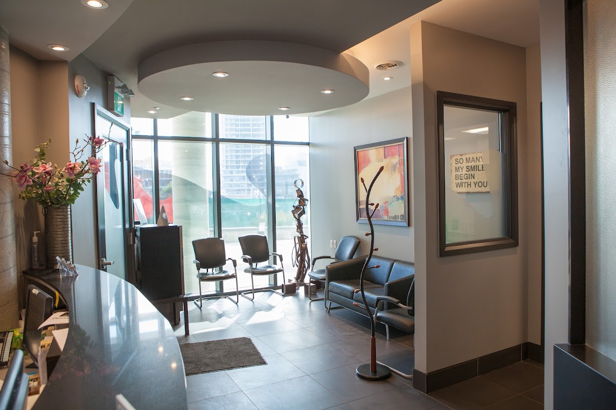 Arch Liberty Village Dental Centre dental clinic in Old Toronto - Photo 4