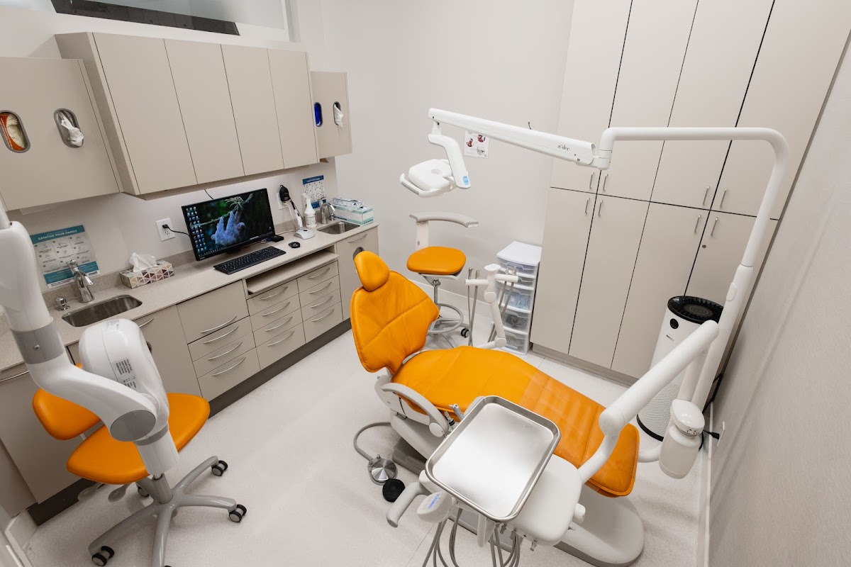 Steeles Mclaughlin Family Dentistry dental clinic in Brampton - Photo 3