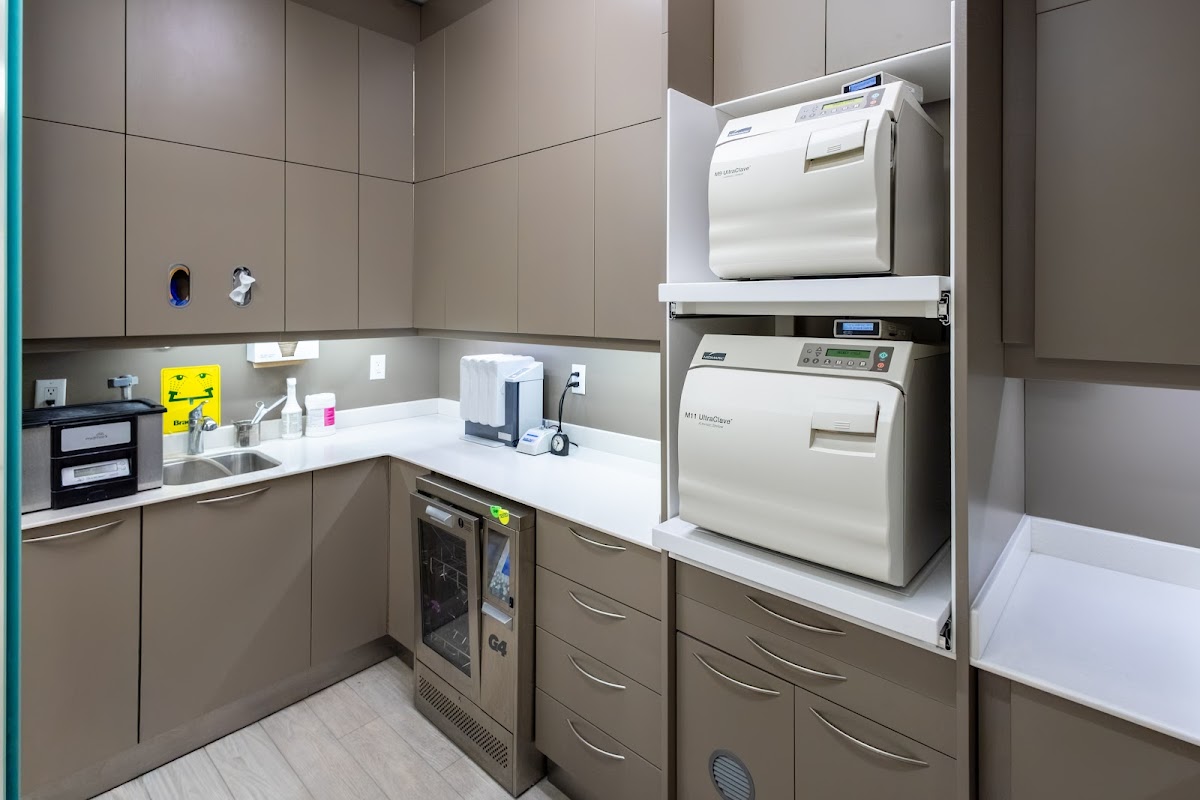 Steeles Mclaughlin Family Dentistry dental clinic in Brampton - Photo 4