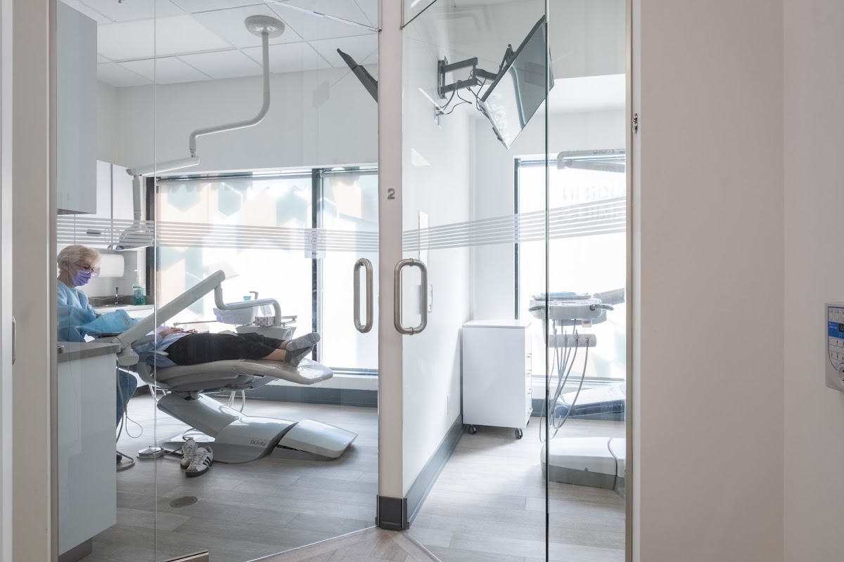 Quad Dental dental clinic in North York - Photo 6