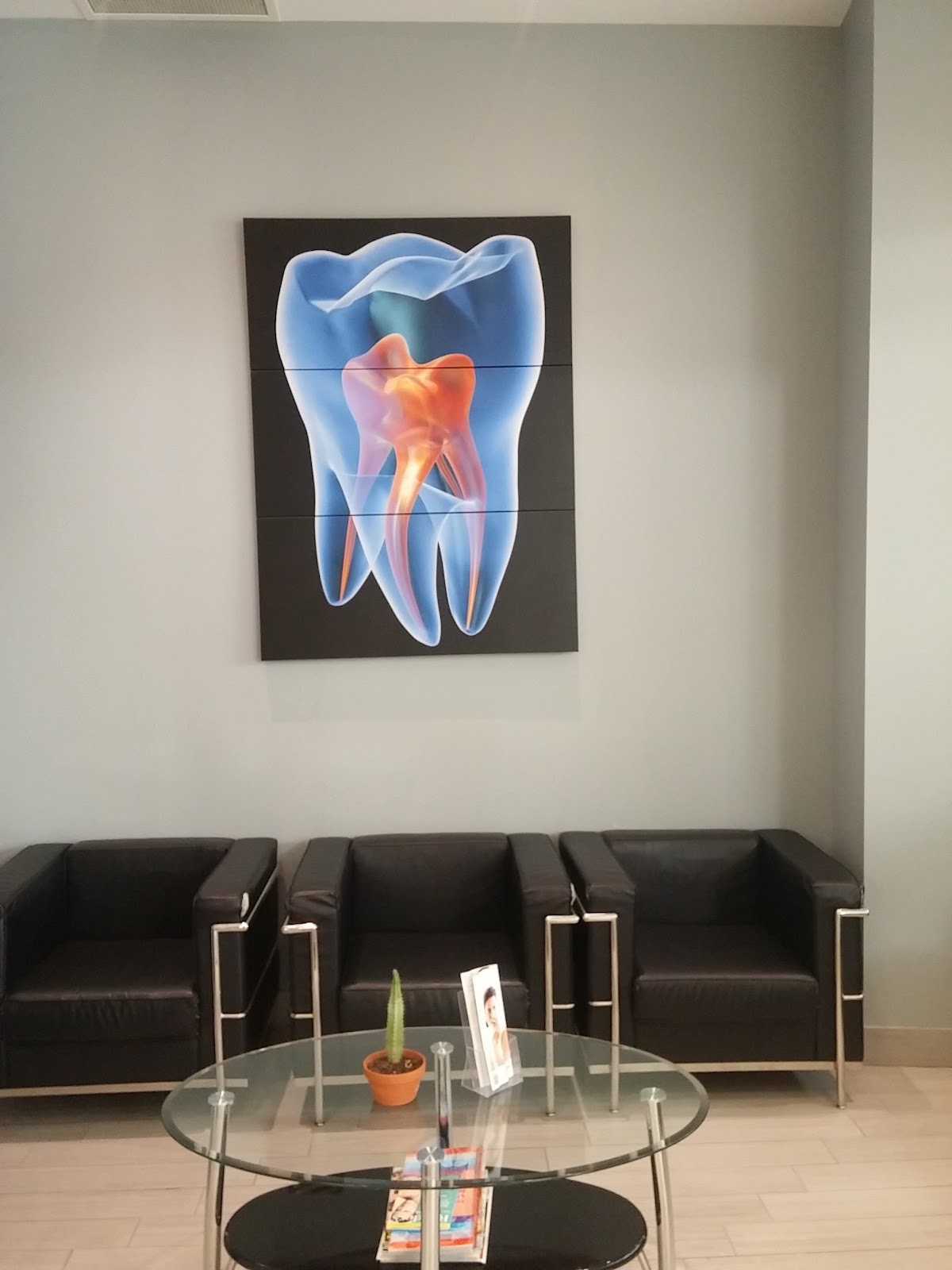 Riverdale Dental dental clinic in Old Toronto - Photo 7