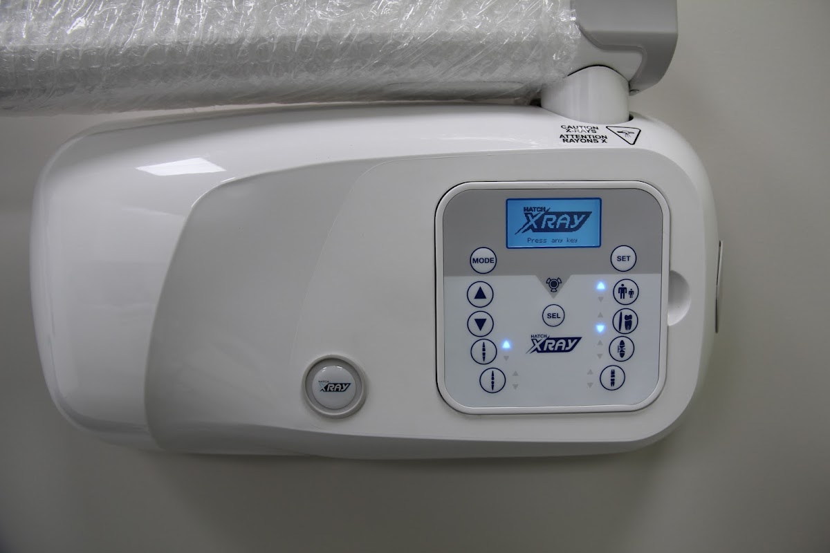 MapleLeaf Smile Dentistry - AREEJ dental clinic in Hamilton - Photo 4