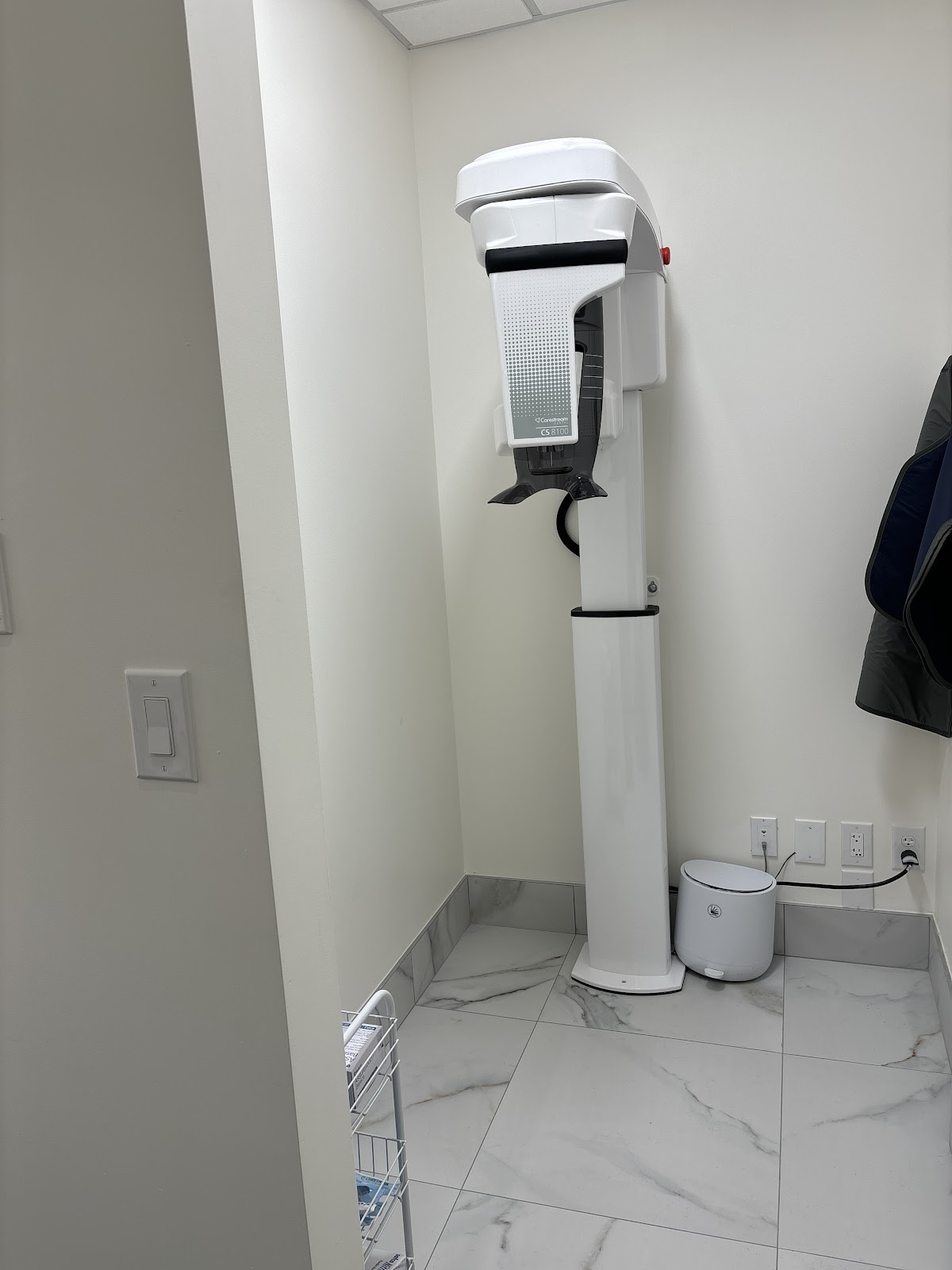 United Dental dental clinic in North York - Photo 6