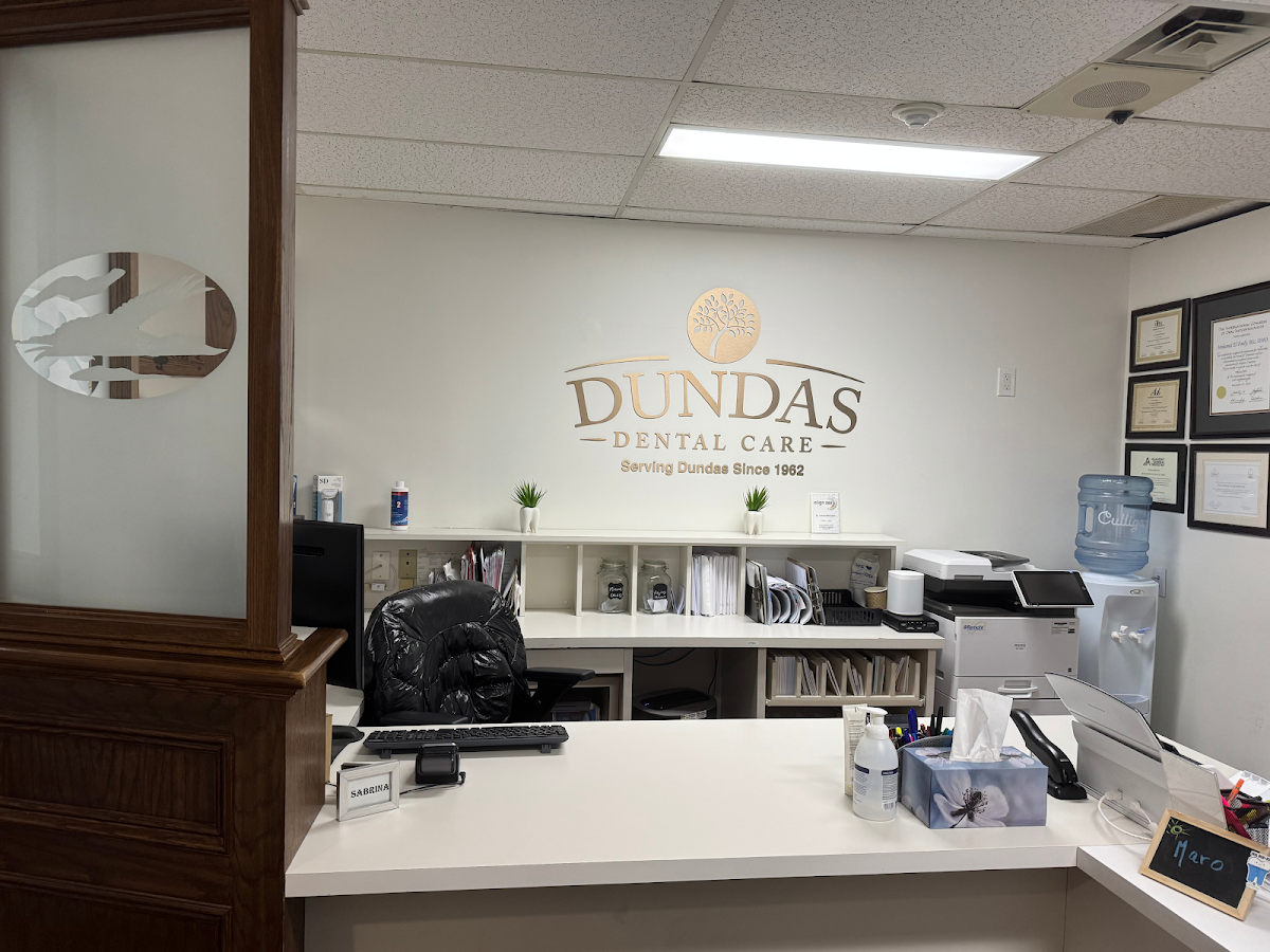 Dundas Dental Care dental clinic in Hamilton - Photo 2
