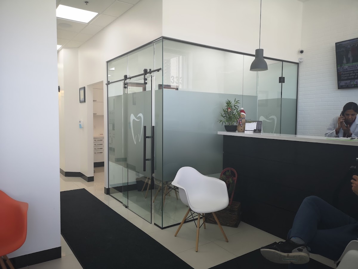 Bramptonccd dental clinic in Brampton - Photo 7