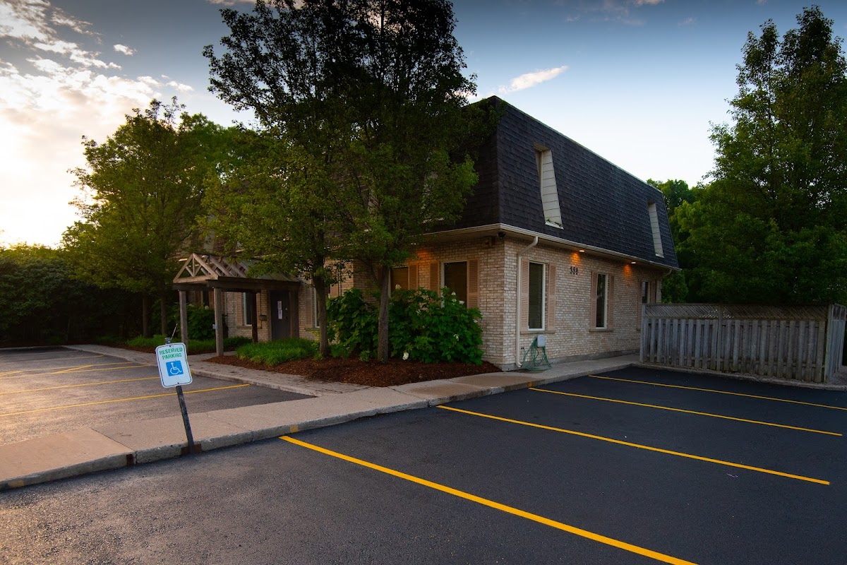 Ari Pediatric Dentistry-Hyde Park Location-Pediatric Oral Health and Dentistry dental clinic in London - Photo 5